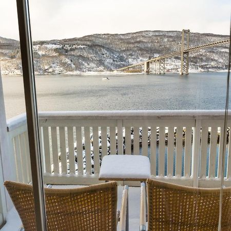 Tjeldsundbrua Maritim Villa Evenskjer Luaran gambar