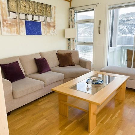 Tjeldsundbrua Maritim Villa Evenskjer Luaran gambar